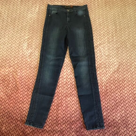 Guess Dark Wash Y2K Skinny Jeans with Ridged Sides Womens Waist Size 26 - Picture 1 of 8